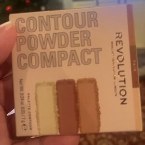 Revolution Contour Palette - Cream, Tan, Brown